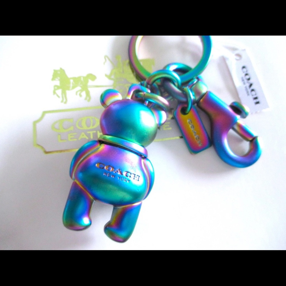 Coach Oil Slick Bear keychain/ bag clip / NEW un-used without tag / cross posted - Picture 4 of 5